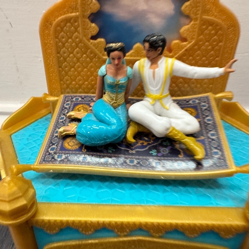 Disney Aladdin and Jasmine Musical Jewelry Box - Gold and Blue Kids Girls - Picture 3 of 7